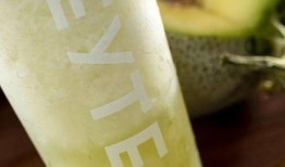 娱乐吃瓜茶,揭秘明星幕后吃瓜茶事